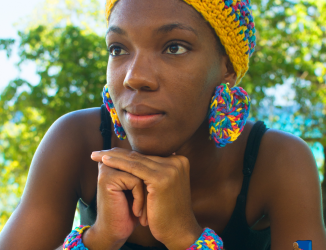 Varigated, colourful tam, bracelet and earring set